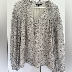 Express Floral Print Women's Top - Black and White